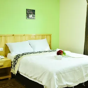 2* Hotel Apple